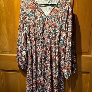 Bohemian Floral Dress 🍎